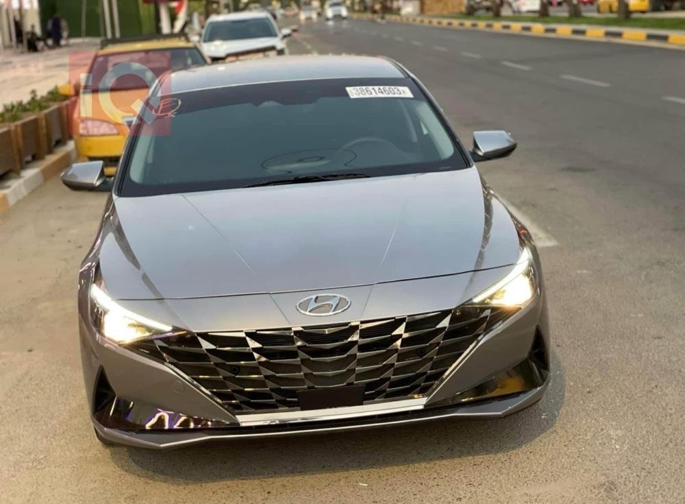 هیۆندای ئەلەنترا